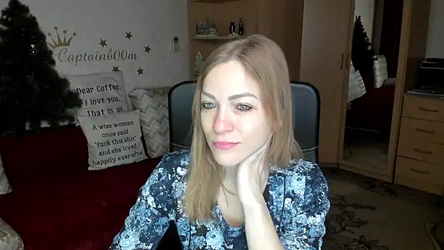 SilviaEyes online show from December 2024 03:21:02 AM