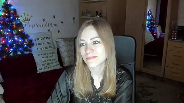 SilviaEyes online show from December 2024 04:13:01 AM