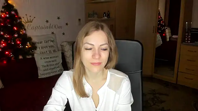 SilviaEyes online show from December 2024 03:22:02 AM