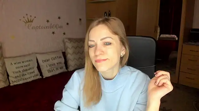 SilviaEyes online show from January 2025 04:19:01 AM