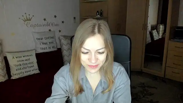 SilviaEyes online show from January 2025 04:05:01 AM