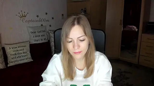 SilviaEyes online show from January 2025 04:25:01 AM