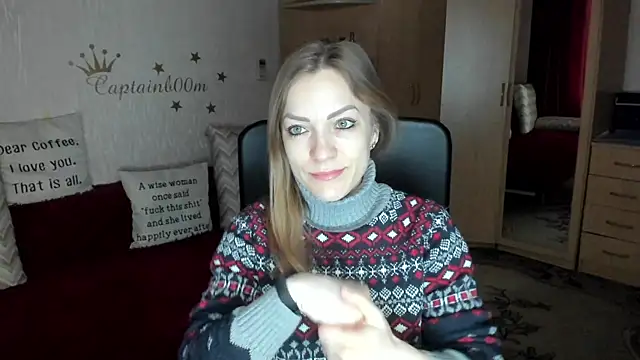 SilviaEyes online show from February 2025 04:11:02 AM