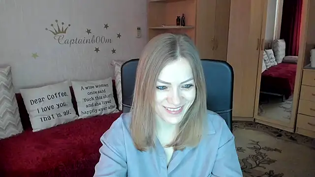 SilviaEyes online show from March 2025 04:17:02 AM