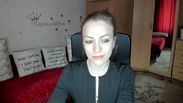 SilviaEyes online show from March 2025 04:10:01 AM