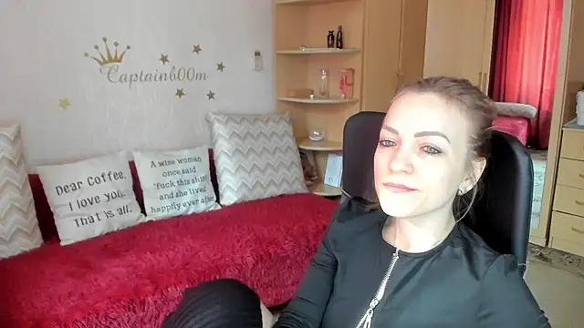 SilviaEyes online show from March 2025 07:15:01 AM