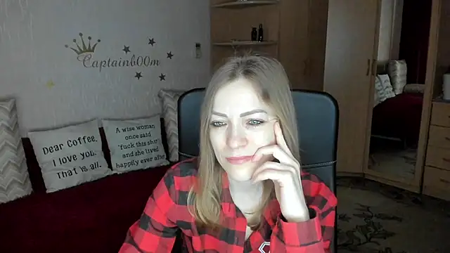 SilviaEyes online show from March 2025 04:15:02 AM