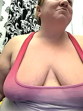 jusichka online show from November 2025 07:35:01 PM