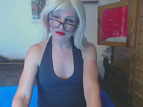 LorenJade online show from March 2025 07:14:01 AM