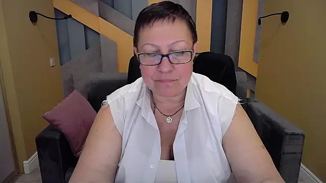BarbaraTurners online show from December 2024 01:28:01 AM