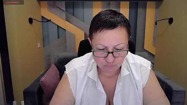 BarbaraTurners online show from December 2024 12:45:02 AM
