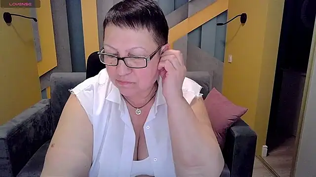 BarbaraTurners online show from March 2025 04:01:01 AM