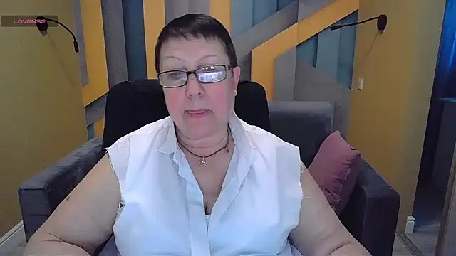 BarbaraTurners online show from March 2025 04:56:01 AM