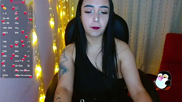 Snapshot of AmberGoddess_ chatting on January 2025 03:05:02 AM AmberGoddess online show from January 2025 03:05:02 AM