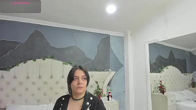 AmberGreyy  online show from December 2025 12:25:02 PM