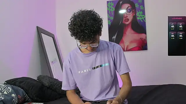 harrytwink18 online show from January 2025 01:27:01 PM