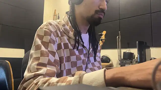 hotcamboy420 online show from November 2025 03:51:02 AM