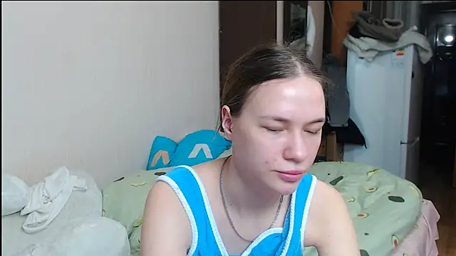 Snapshot of leila_bambi_ chatting on January 2025 01:20:01 PM leila bambi online show from January 2025 01:20:01 PM