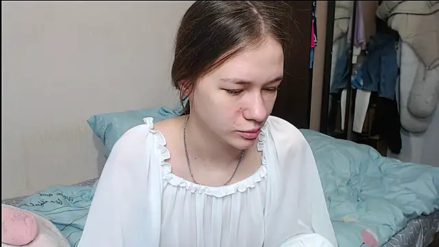 Snapshot of leila_bambi_ chatting on February 2025 02:46:01 PM leila bambi online show from February 2025 02:46:01 PM