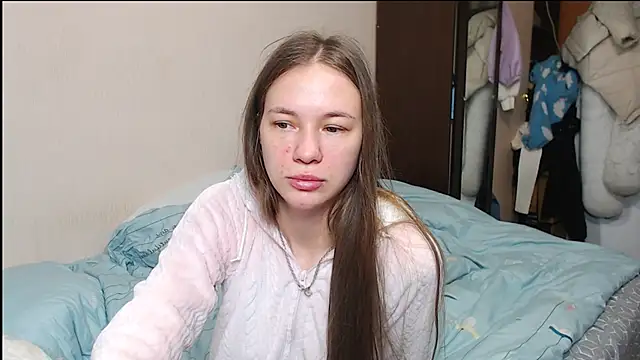 Snapshot of leila_bambi_ chatting on February 2025 04:11:02 PM leila bambi online show from February 2025 04:11:02 PM