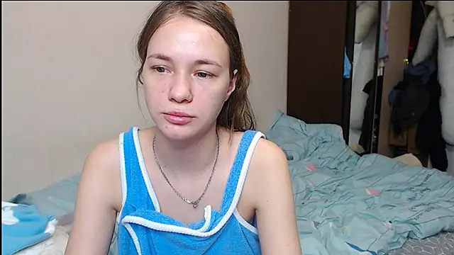 Snapshot of leila_bambi_ chatting on February 2025 11:08:02 PM leila bambi online show from February 2025 11:08:02 PM