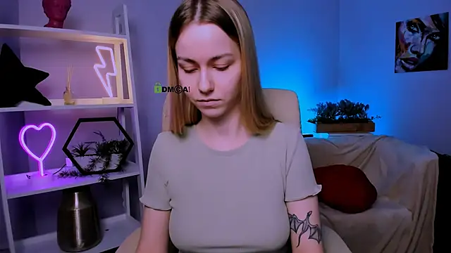 mary mooore online show from February 2025 01:10:02 PM
