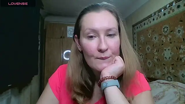 Snapshot of AnnaXLovers chatting on November 2025 01:23:01 PM AnnaXLovers online show from November 2025 01:23:01 PM