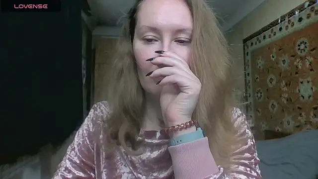 Snapshot of AnnaXLovers chatting on December 2025 10:31:02 AM AnnaXLovers online show from December 2025 10:31:02 AM