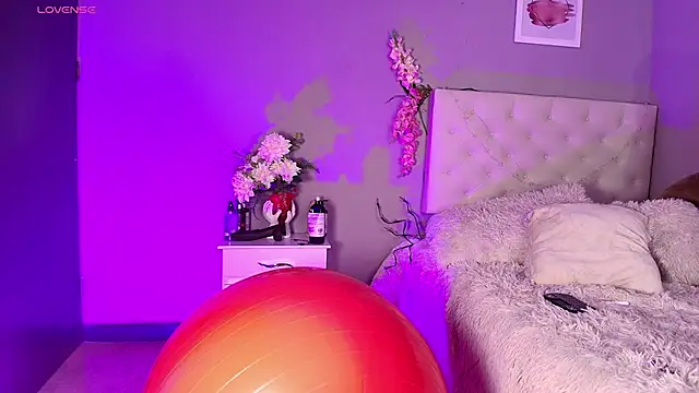 lilieth hot online show from January 2025 08:34:01 AM
