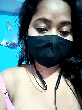 Snapshot of Samarya-78 chatting on February 2025 08:37:01 PM Samarya-78 online show from February 2025 08:37:01 PM