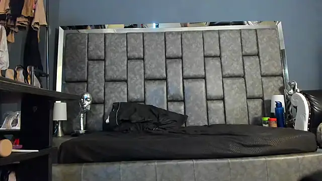 Matureyulyet online show from January 2025 01:54:01 AM