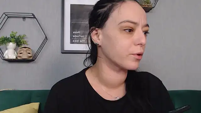 IzabelllNoir online show from January 2025 10:10:02 AM