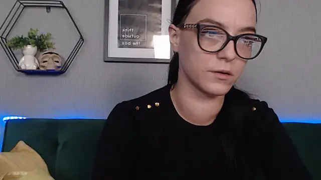 IzabelllNoir online show from January 2025 08:46:02 AM