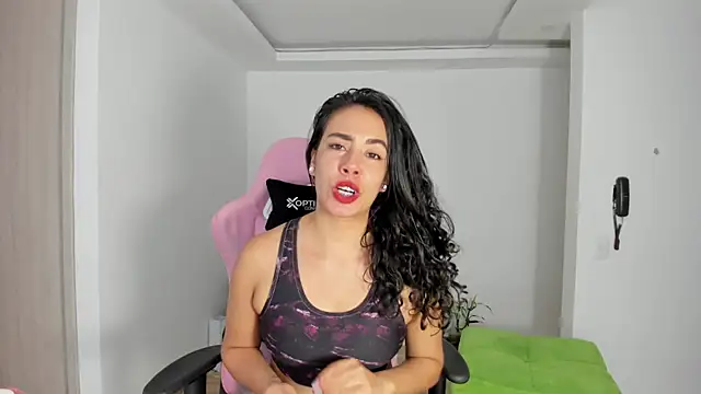 Snapshot of susana_monroy chatting on February 2025 09:22:01 PM susana monroy online show from February 2025 09:22:01 PM