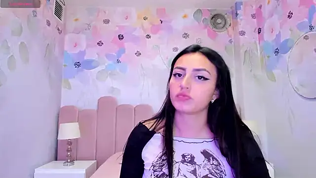Snapshot of Lesly_sexy4u chatting on November 2025 03:20:01 AM Lesly sexy4u online show from November 2025 03:20:01 AM