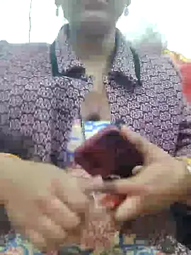 Snapshot of IslamicPimento chatting on December 2024 02:59:01 PM IslamicPimento online show from December 2024 02:59:01 PM