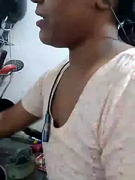 Snapshot of IslamicPimento chatting on December 2024 02:32:01 PM IslamicPimento online show from December 2024 02:32:01 PM