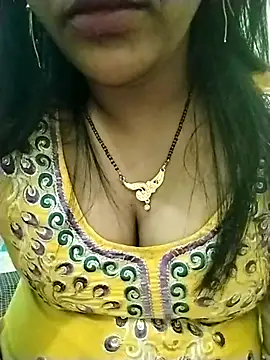 Snapshot of IslamicPimento chatting on March 2025 03:32:01 AM IslamicPimento online show from March 2025 03:32:01 AM