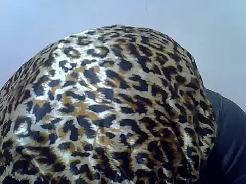 Snapshot of miss_tash chatting on November 2025 10:58:02 PM miss tash online show from November 2025 10:58:02 PM