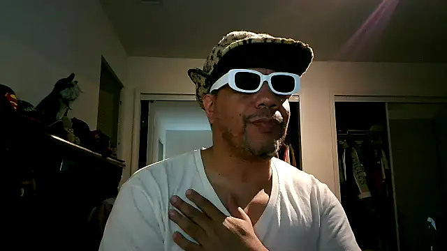 pimpdaddy4ever online show from March 2025 12:04:01 AM