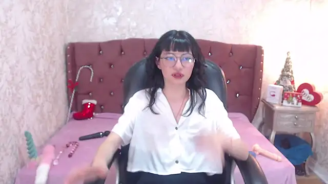 charlottemoonxz online show from December 2024 05:40:01 PM
