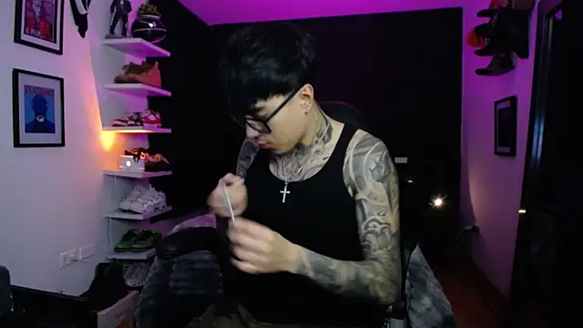 jung dragon online show from November 2025 03:28:01 AM