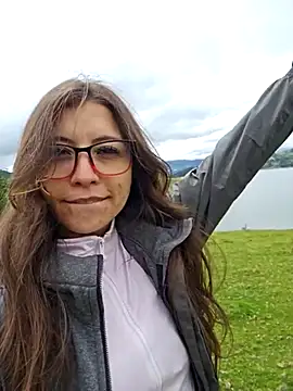 Snapshot of mmmVirginia chatting on October 2025 03:14:02 PM mmmVirginia online show from October 2025 03:14:02 PM