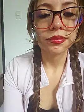 Snapshot of mmmVirginia chatting on November 2025 05:22:01 PM mmmVirginia online show from November 2025 05:22:01 PM