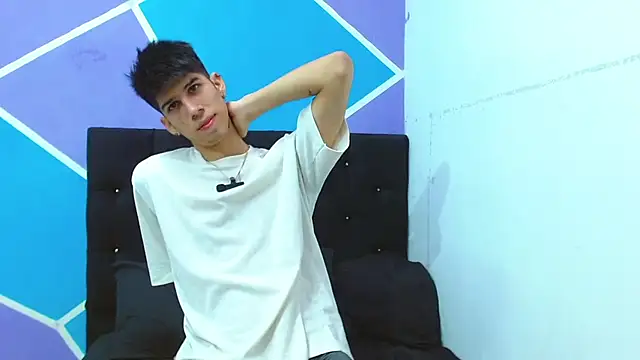 Snapshot of jhony-sex chatting on December 2024 02:52:01 AM jhony-sex online show from December 2024 02:52:01 AM