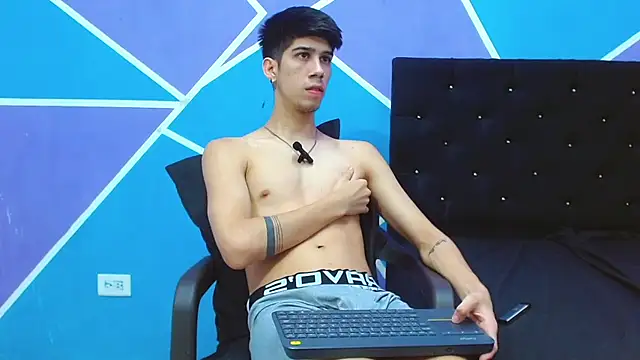 Snapshot of jhony-sex chatting on December 2024 04:01:02 AM jhony-sex online show from December 2024 04:01:02 AM