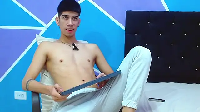 Snapshot of jhony-sex chatting on January 2025 09:34:01 AM jhony-sex online show from January 2025 09:34:01 AM