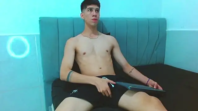 Snapshot of jhony-sex chatting on December 2025 02:49:01 AM jhony-sex online show from December 2025 02:49:01 AM