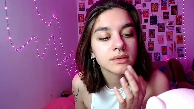 Celine Dionn online show from December 2024 12:01:02 PM