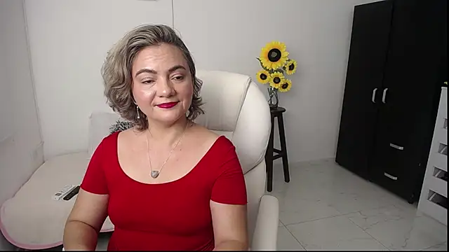 ana milf online show from January 2025 11:57:01 AM